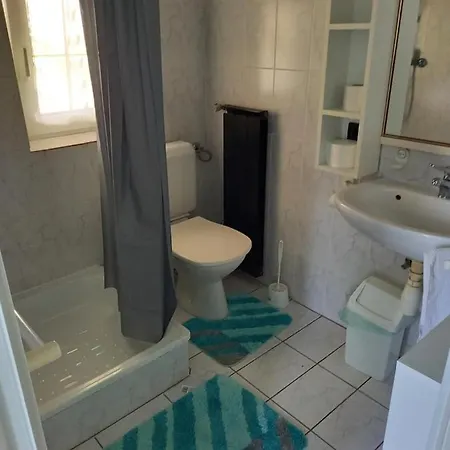 Valeria Vendeghaz 3*